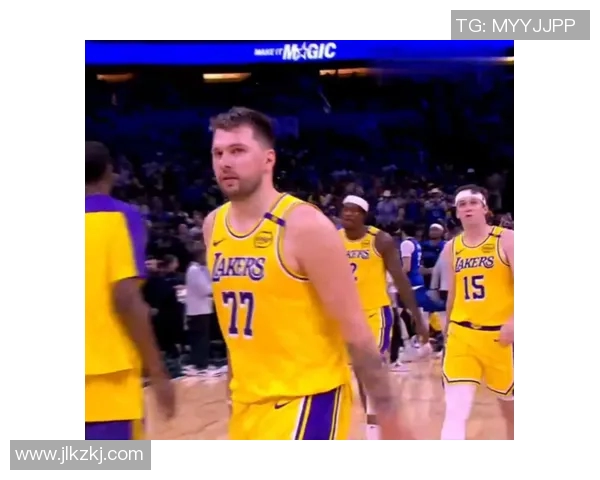 今日湖人对决魔术精彩直播全程回顾与赛后分析 今日湖人对决魔术精彩直播全程回顾与赛后分析