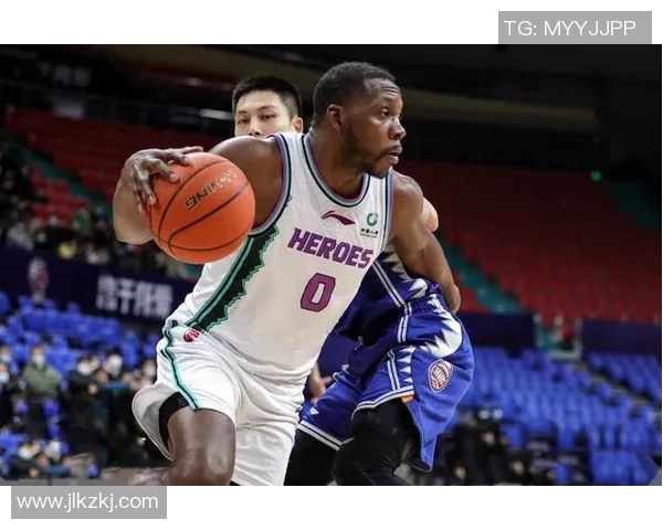 多姆扎与乌法激战正酣谁能在这场较量中笑到最后